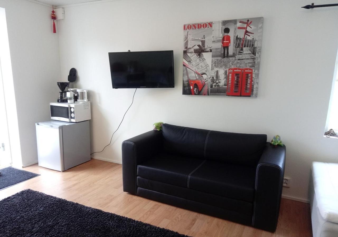 Lin'S B&B Alvsered Bagian luar foto