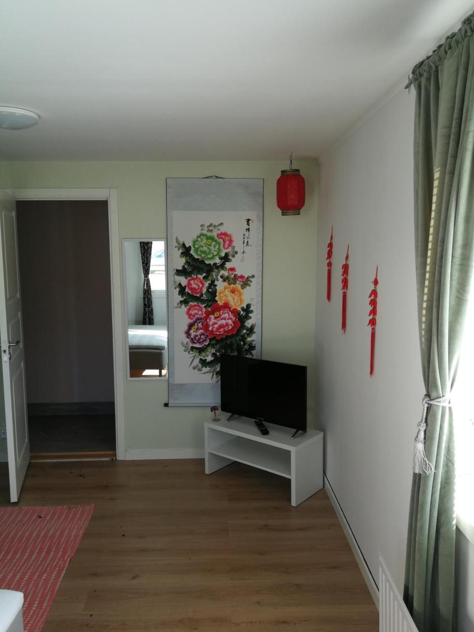 Lin'S B&B Alvsered Bagian luar foto
